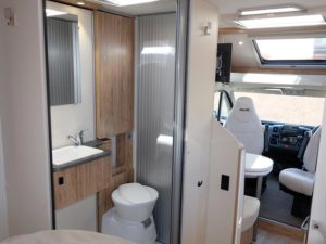 Pilote P650C bathroom