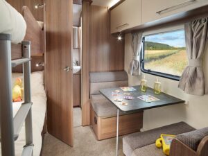 Bailey Phoenix+ 650 bunks